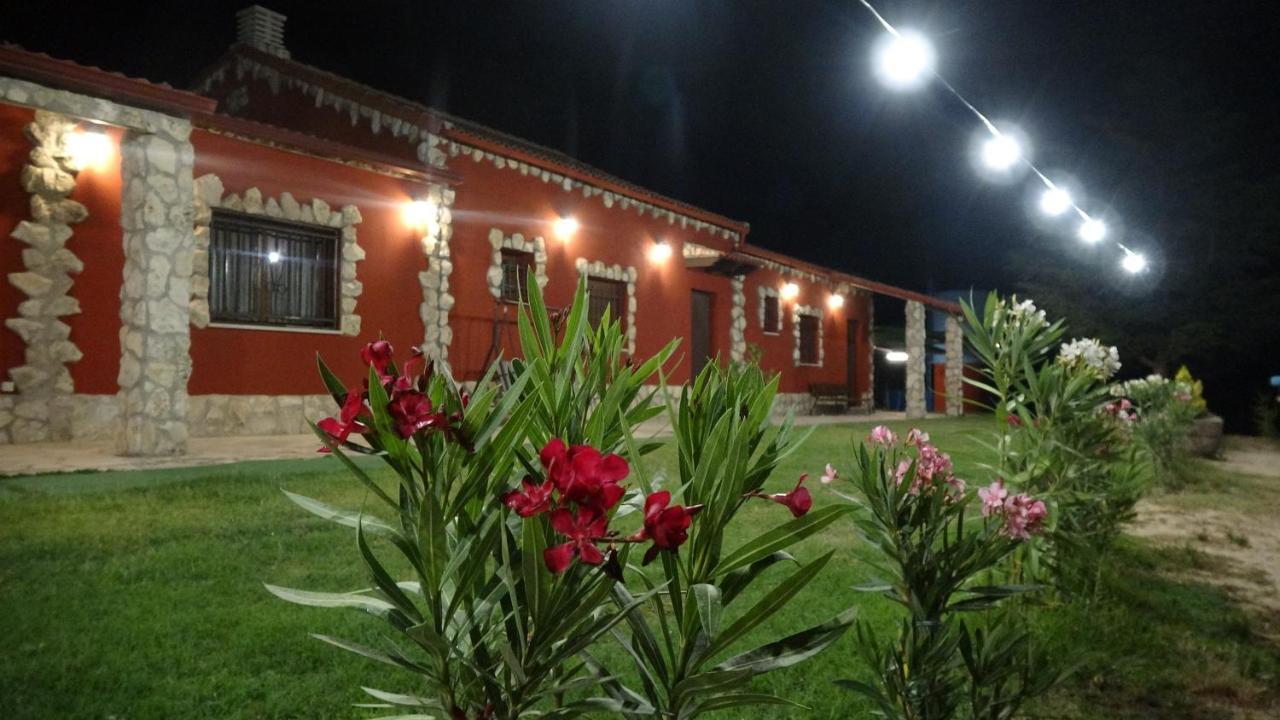 Villa Casa Bodegas Marcos Peñafiel Exterior foto